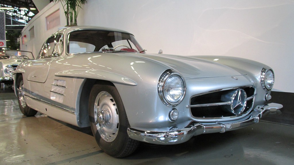 Mercedes-Benz 300 SL "Gullwing"