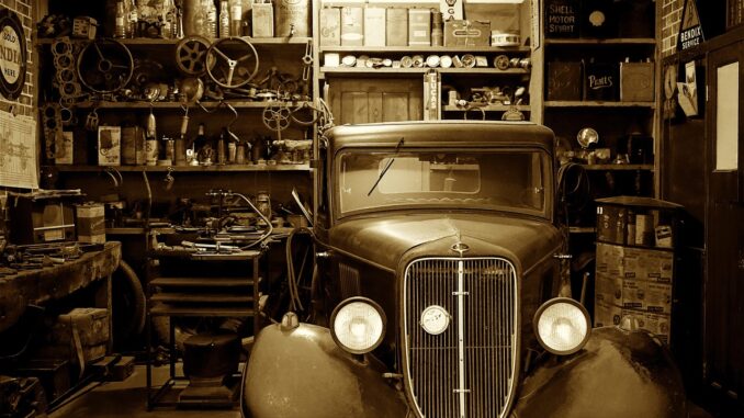 automotive mechanic découvrez le métier de mécanicien automobile : compétences, missions, formations, et conseils pour réussir dans ce secteur en constante évolution. trouvez des informations pratiques sur la réparation et l’entretien des véhicules.