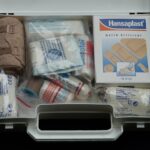 découvrez comment préparer un emergency kit complet pour faire face aux situations d'urgence. conseils, liste d'objets essentiels et astuces pour assurer votre sécurité et celle de vos proches.