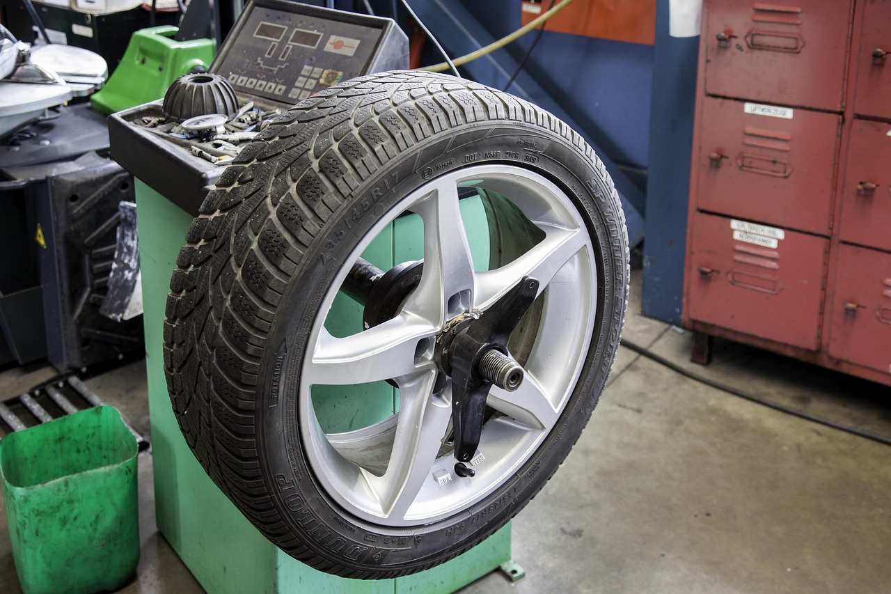 découvrez les pneus toutes saisons : une solution fiable pour rouler en sécurité toute l'année, sur routes sèches, mouillées ou légèrement enneigées. profitez d’une conduite confortable sans changer de pneus à chaque saison.