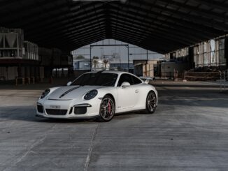 découvrez l'univers passionnant de l'auto racing : actualités, compétitions, conseils pour pilotes et fans, innovations technologiques et calendrier des courses automobiles.