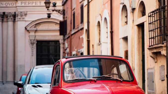 best small cars découvrez notre sélection des meilleures petites voitures : économiques, compactes et idéales pour la ville. comparez les modèles 2024 pour trouver la citadine parfaite adaptée à vos besoins et à votre budget.