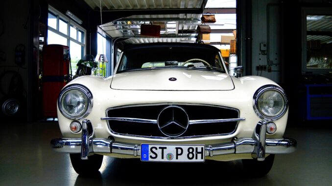 rare and expensive cars découvrez les voitures rares et chères : modèles de luxe, automobiles de collection et véhicules d’exception recherchés par les passionnés et investisseurs.