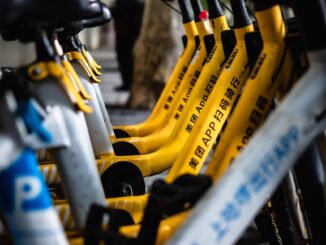 découvrez les solutions et innovations pour une mobilité durable : transports écologiques, mobilité urbaine responsable, et conseils pour réduire l'empreinte carbone au quotidien.