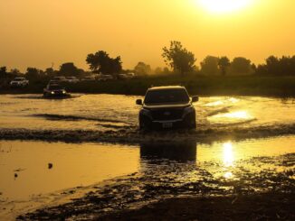 découvrez tout ce qu'il faut savoir sur les voitures thermiques : fonctionnement, avantages, inconvénients et perspectives face à la transition vers l'électrique.