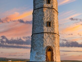 découvrez les plus anciens fabricants au monde, leur histoire riche et leur savoir-faire traditionnel transmis de génération en génération.