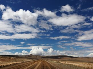 découvrez les meilleures applications pour road trip afin de planifier vos itinéraires, trouver des hébergements, et profiter pleinement de votre aventure sur la route.